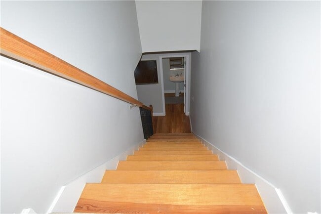 Building Photo - 11037 Lorin Way