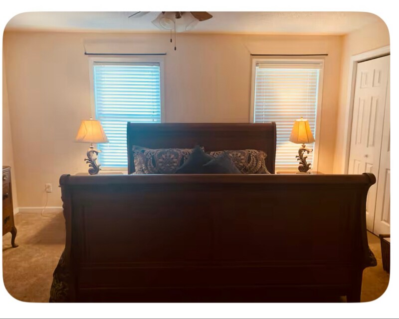 Building Photo - 1120 WY-50