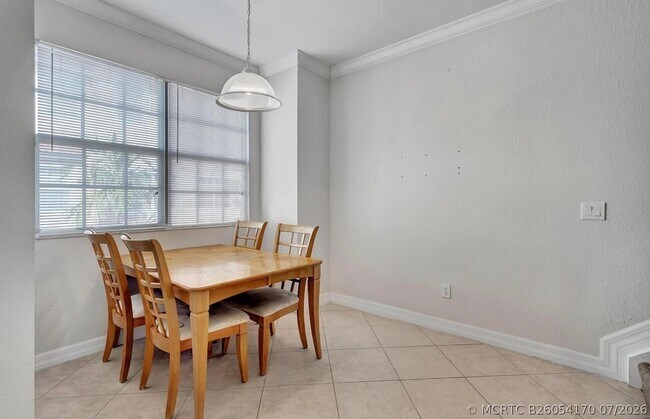 Building Photo - 133 Harbors Way