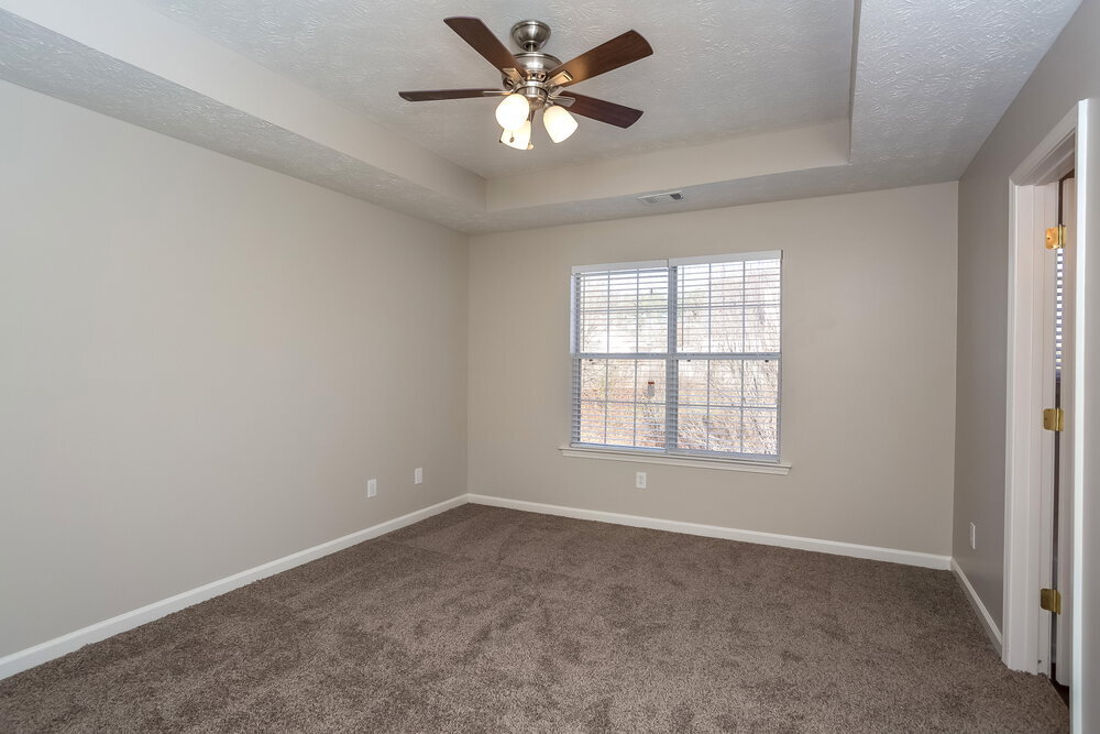 Building Photo - 430 Summer Hill Cir