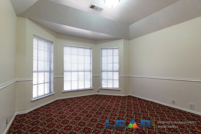 Building Photo - Beautiful home in Hurst-Euless-Bedford ISD
