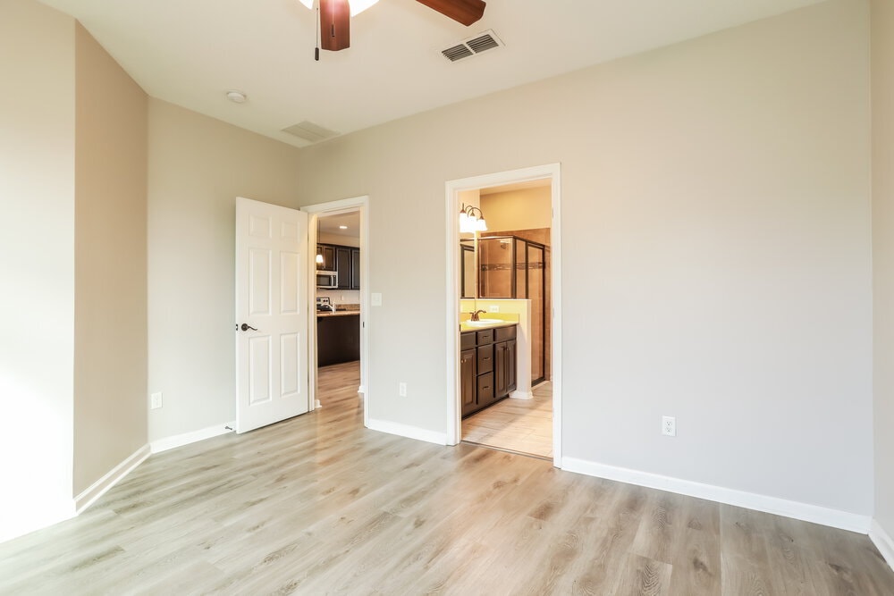 Building Photo - 3041 Holly Grove Lane