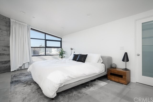 Building Photo - 1418 Innes Pl