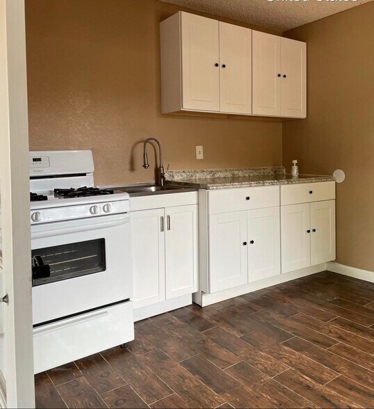Building Photo - 23692 Lemon Ave