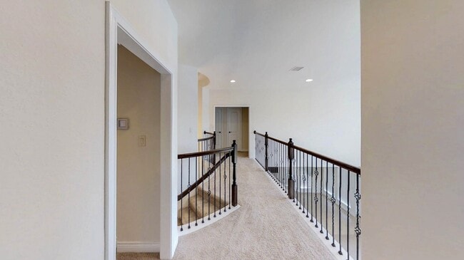 Building Photo - 20323 Mary Point Ln