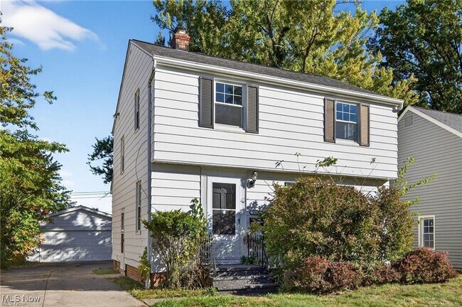 Building Photo - 4521 Golfway Rd