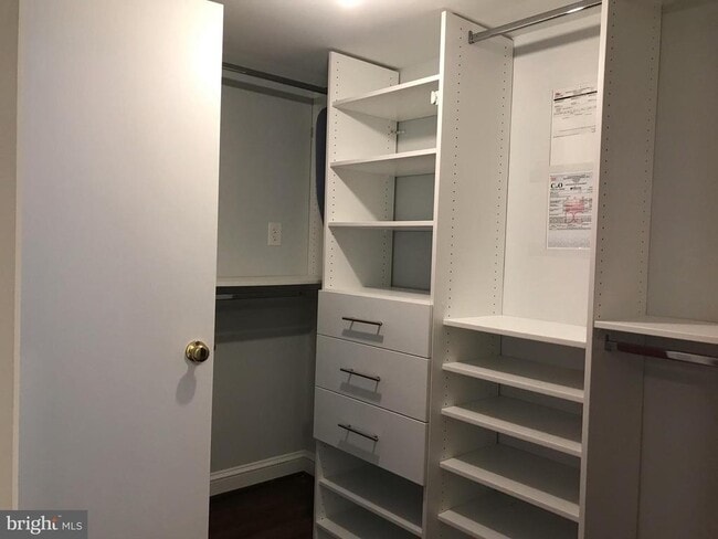 Building Photo - 60 G St SW