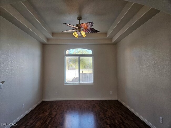 Building Photo - 10134 Reflection Brook Ave