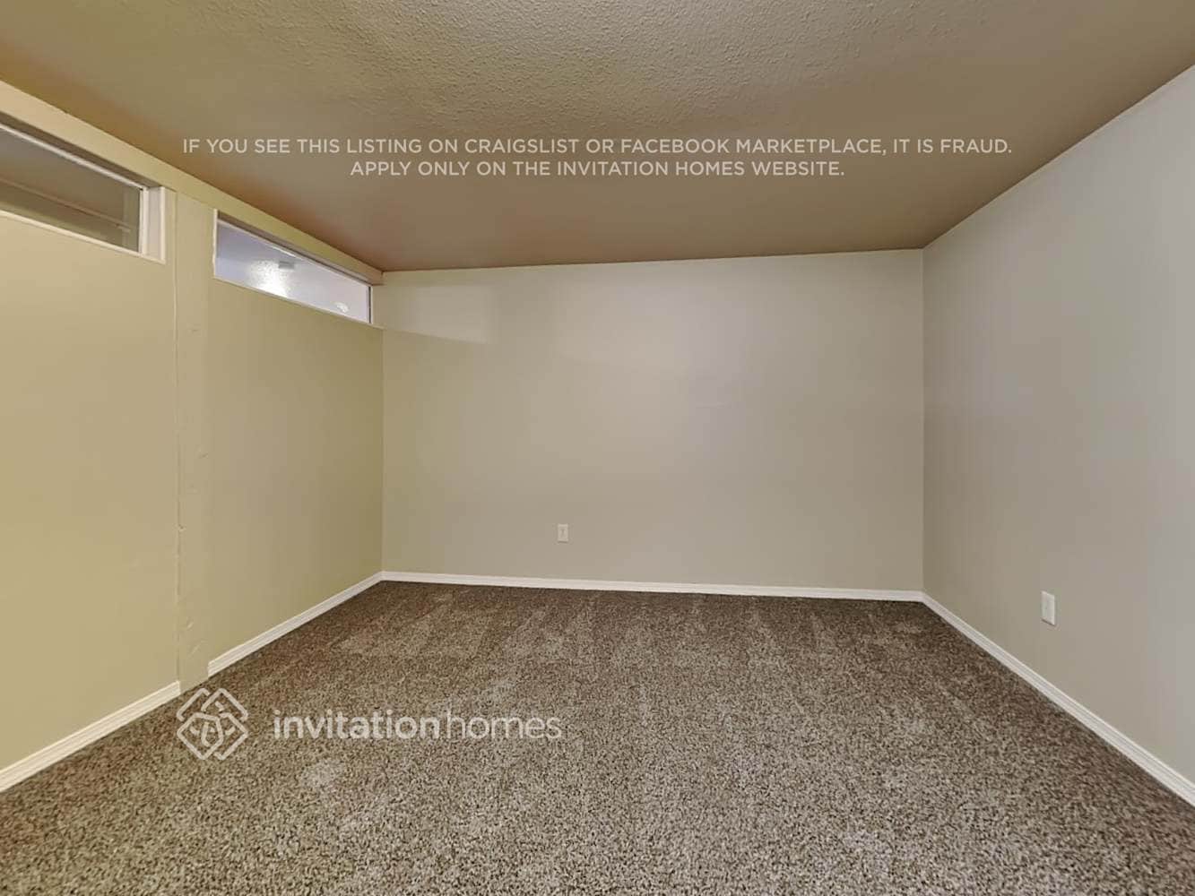 Building Photo - 926 S Magnolia Ln