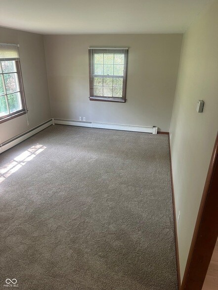 Building Photo - 10354 Margene Dr