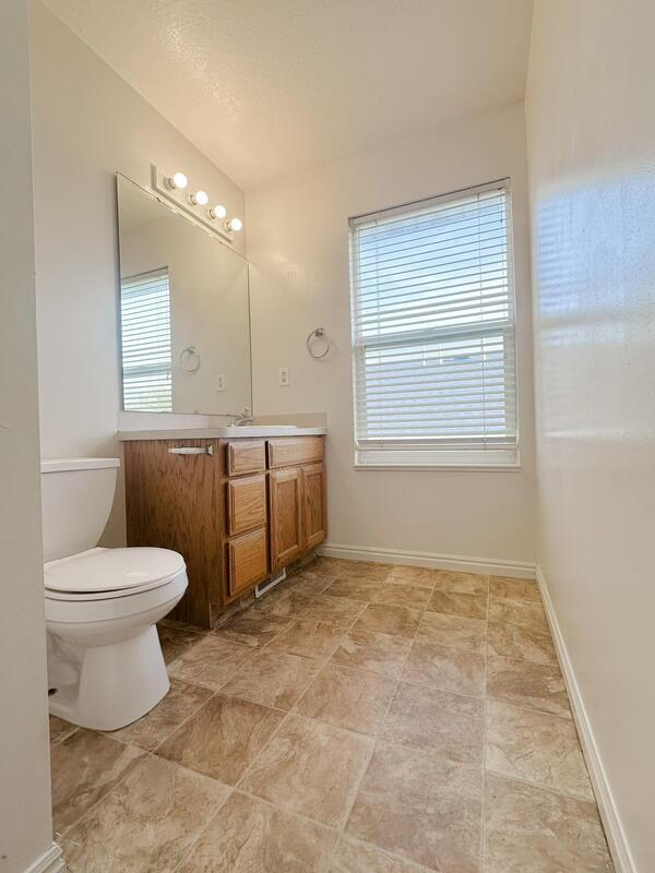 Building Photo - 327 N 270 W