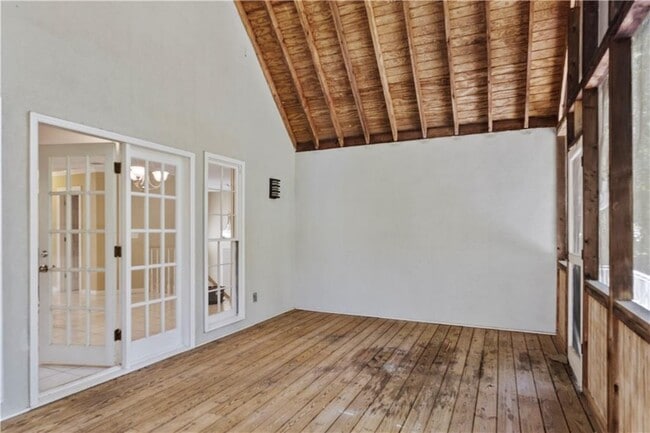 Building Photo - 4565 Ashmore Cir