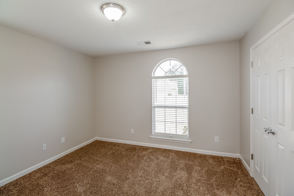 Building Photo - 6443 White Hawk Ln