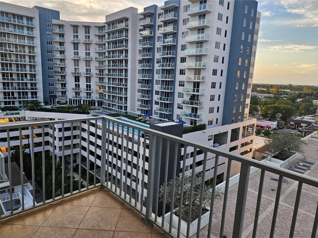 Building Photo - 140 S Dixie Hwy