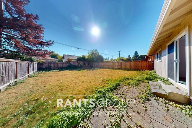 Building Photo - 282