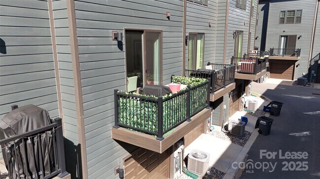 Building Photo - 3014 Terroir Ln