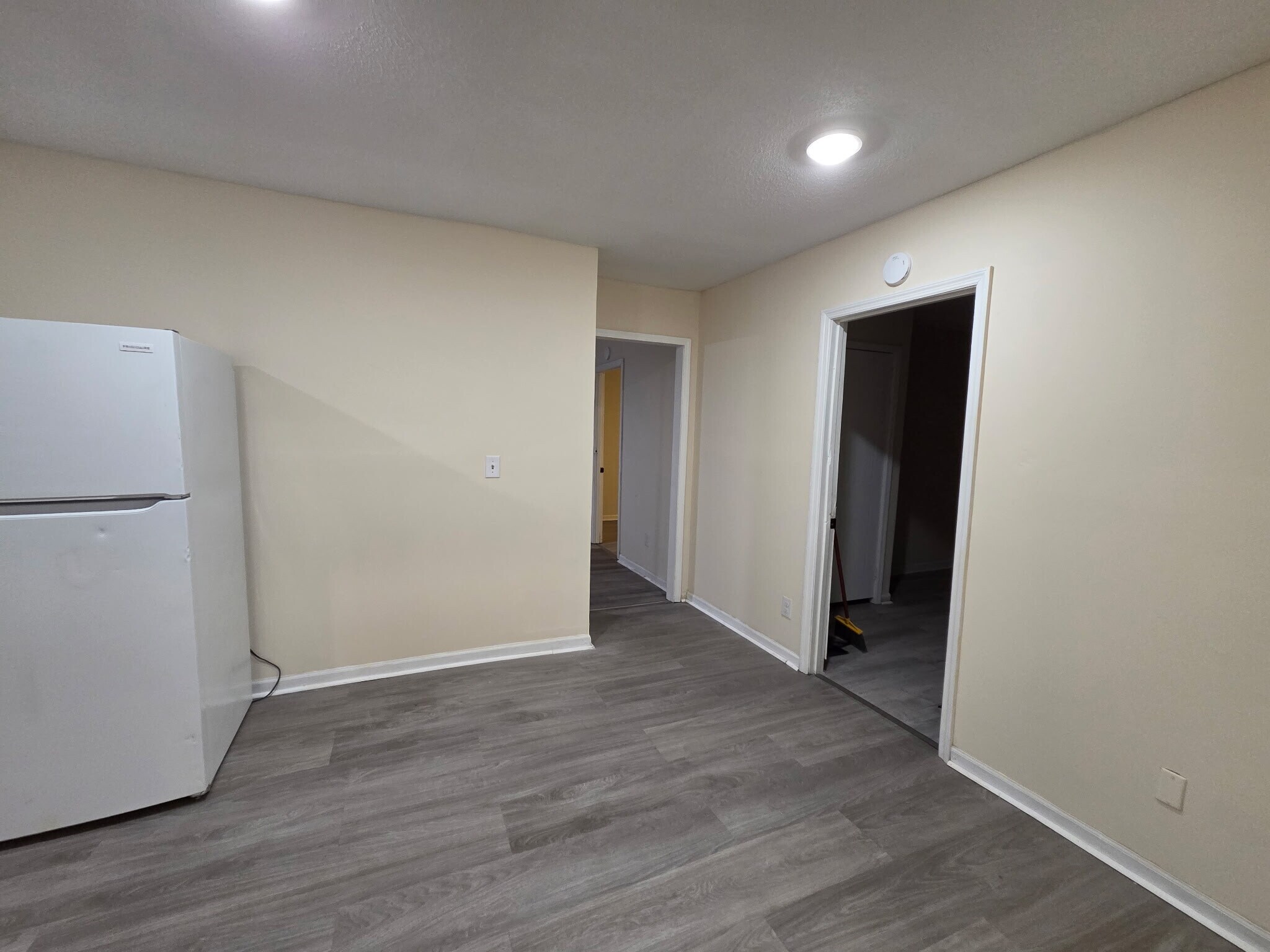 Building Photo - 133 W Washington St