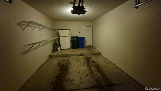 Building Photo - 5203 Chesapeake Cir