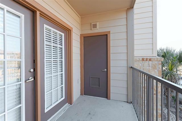 Building Photo - 9900 McNeil Dr