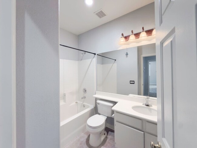 Building Photo - COMING SOON! Cute, Single Story Home For Rent In Temeku Hills!