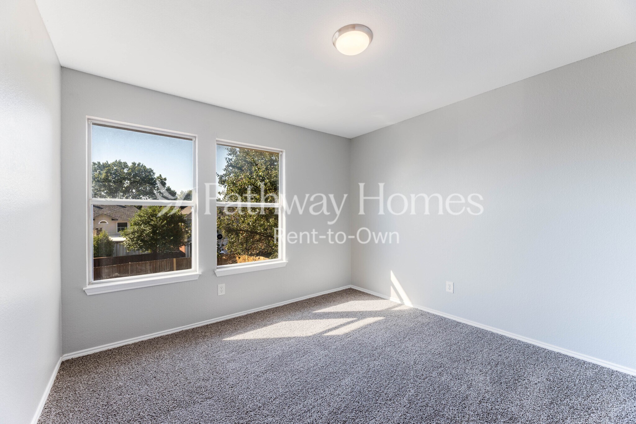 Building Photo - 629 Teakwood Dr