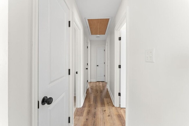 Building Photo - 7211 Mayetta Dr