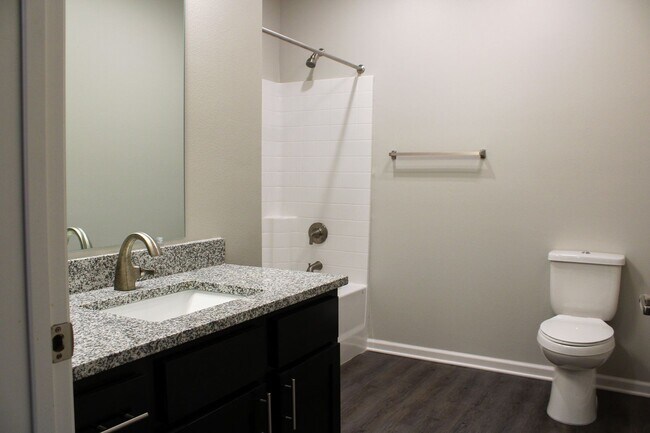 Building Photo - 3261 Redhawk St