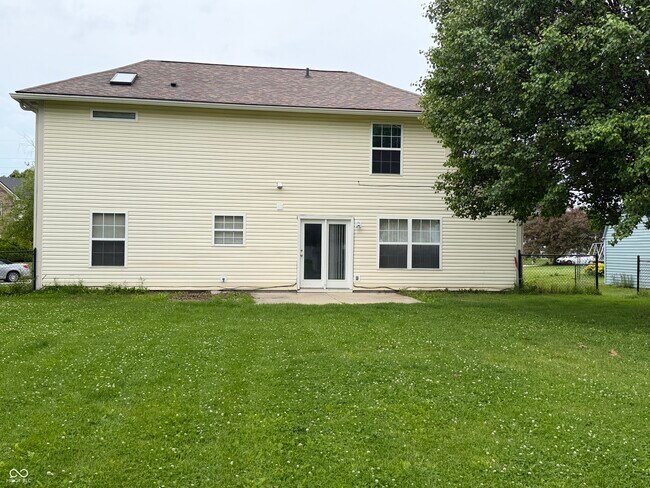 Building Photo - 411 Garden Grace Dr