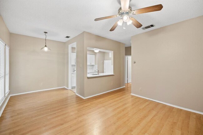 Building Photo - 2706 Salado St