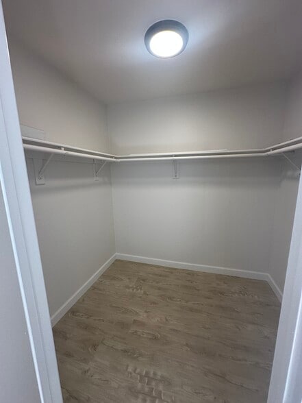 Walk in closet in 2nd bedroom - 10208 Beach St