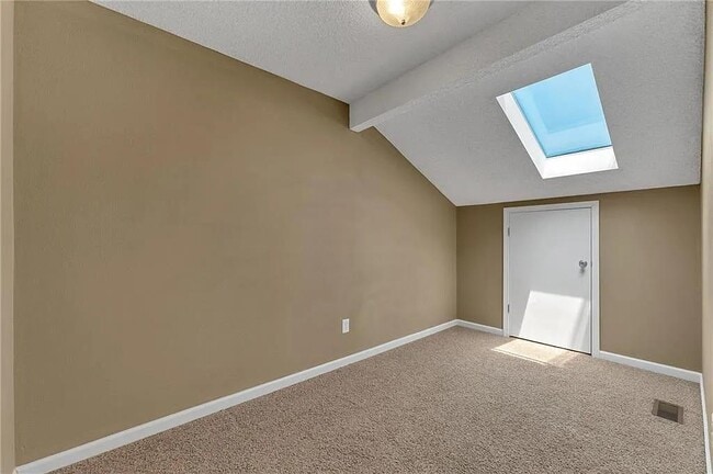Building Photo - 3013 Havrone Way