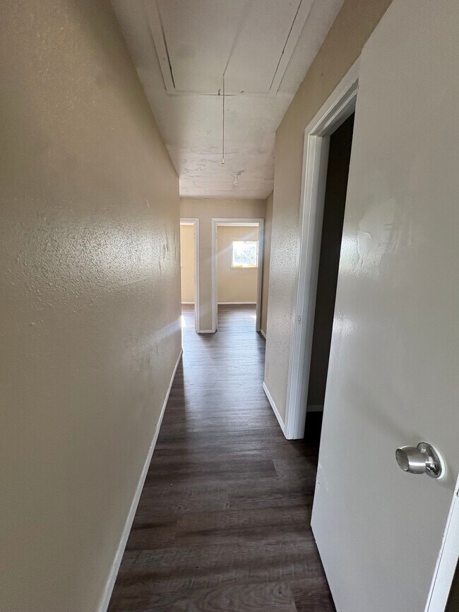 Building Photo - 176 Goodson Dr