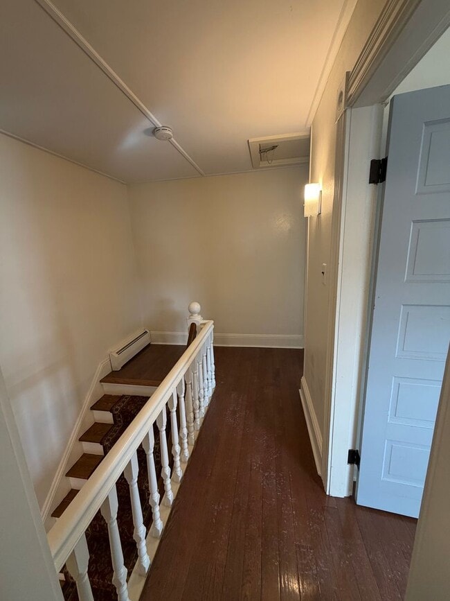 Building Photo - NOW AVAILABLE FOR RENT - Beautiful Single Family Home In North Adams