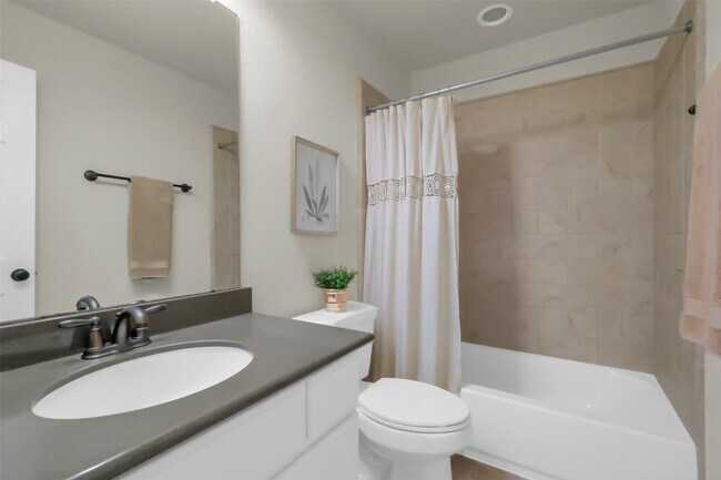 Building Photo - 2810 Red Maple Dr