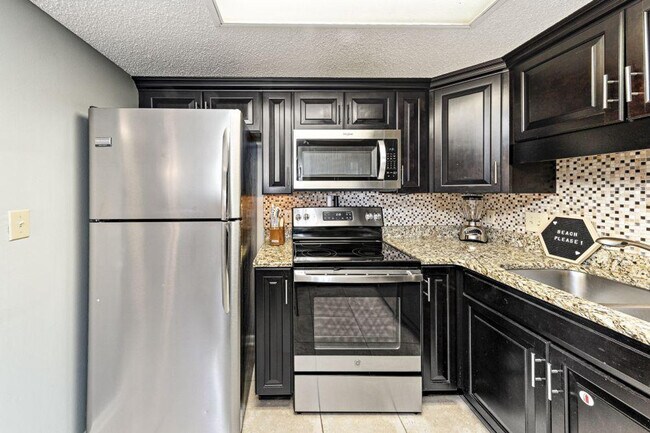 Building Photo - 27100 Perdido Beach Blvd