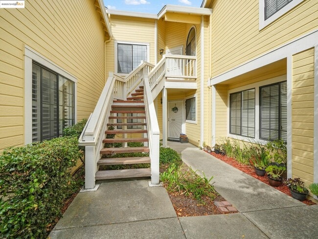 Building Photo - 806 Devonwood