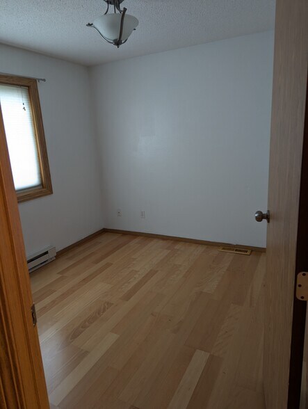 Building Photo - 1824 Huntington Ct