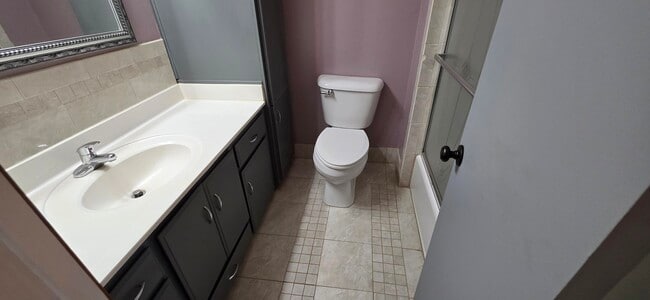 Building Photo - 4011 Pinnacle Way