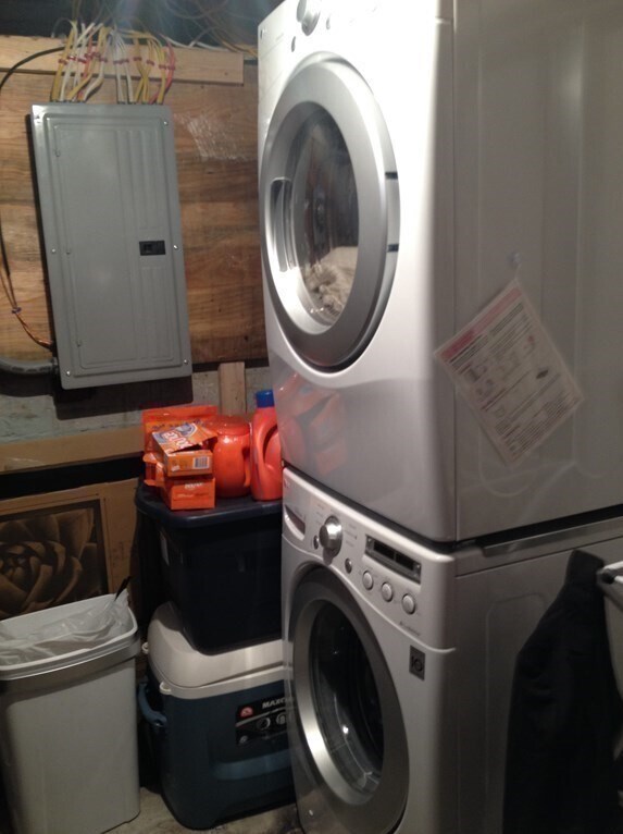 Building Photo - 51 Greenwich St