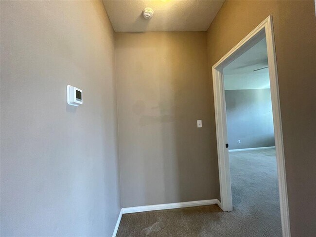 Building Photo - 7820 Little Deer Trail