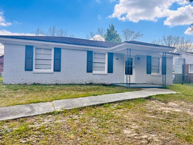Primary Photo - 3 Bedroom Home- Coming soon!