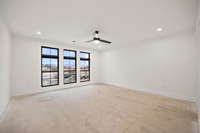 Building Photo - 4161 Cocos Wy