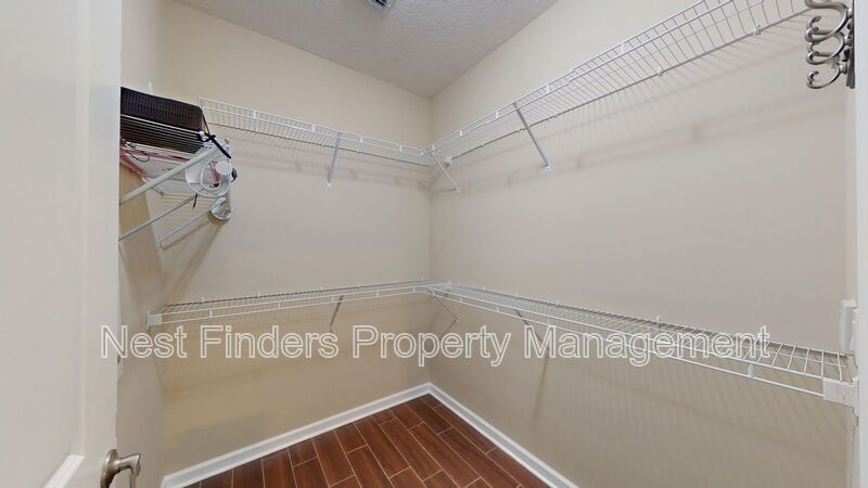 Building Photo - 656 Coconut Palm Pkwy