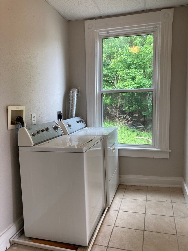 Building Photo - Spacious 3BR Mt. Washington Home - Garage, Deck, 3,000+ Sq Ft