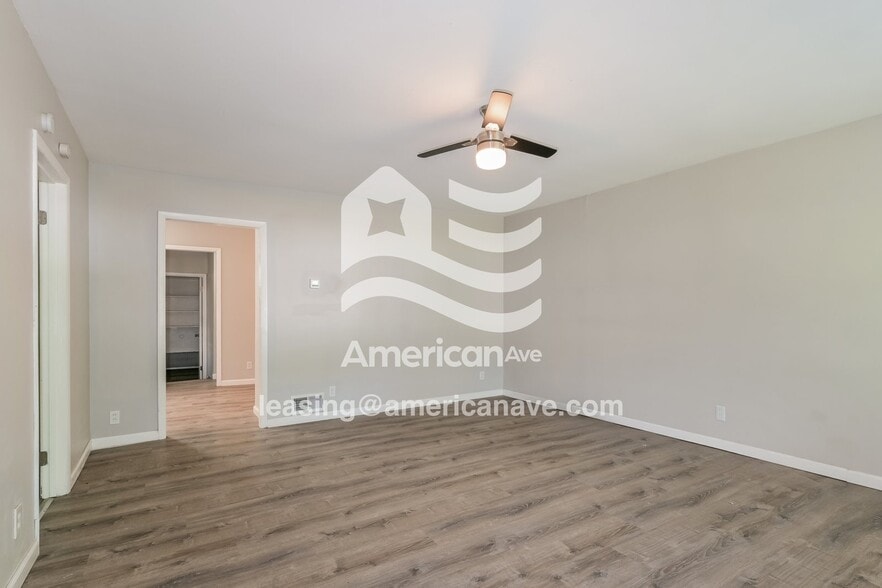 Building Photo - 2220 Gaebler Ave