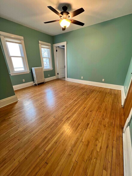 Building Photo - 3111 29th Ave S