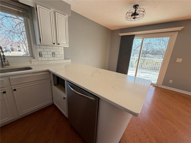 Building Photo - 11941 69th Ave N