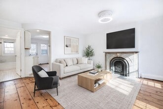 Building Photo - 145 Halladay St