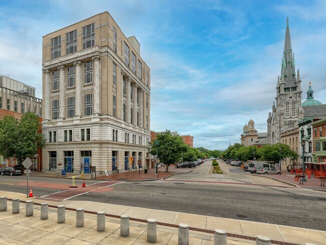 Building Photo - 231 State St