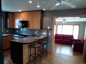 Building Photo - Affordable living Downtown Rochester hardw...